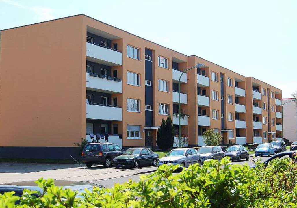 Anlage- und Gewerbeobjekte (Auszug) Sanierter Mietwohnungsbau-Riegel in Nörvenich