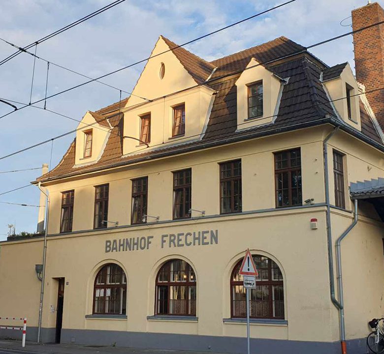 alter Bahnhof Frechen nachher Portfolio
