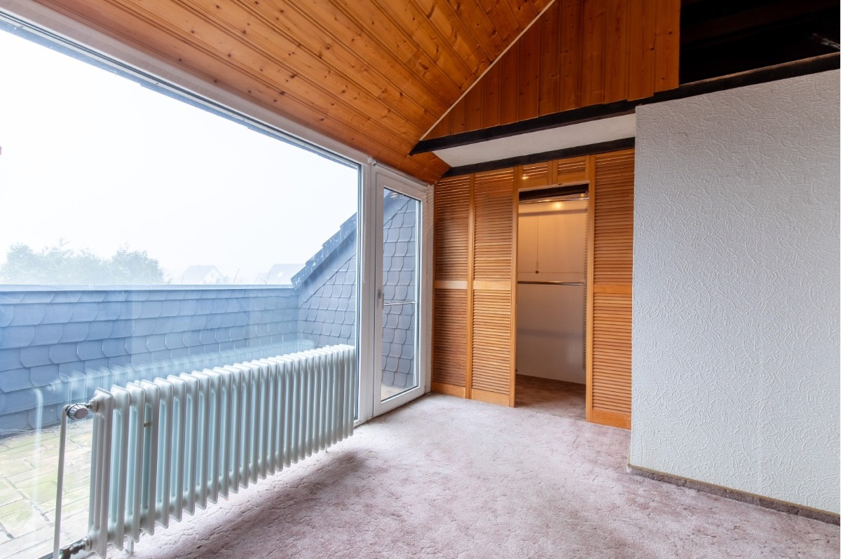 Studio Apartment DG mit Loggia nach Westen, Originalfoto