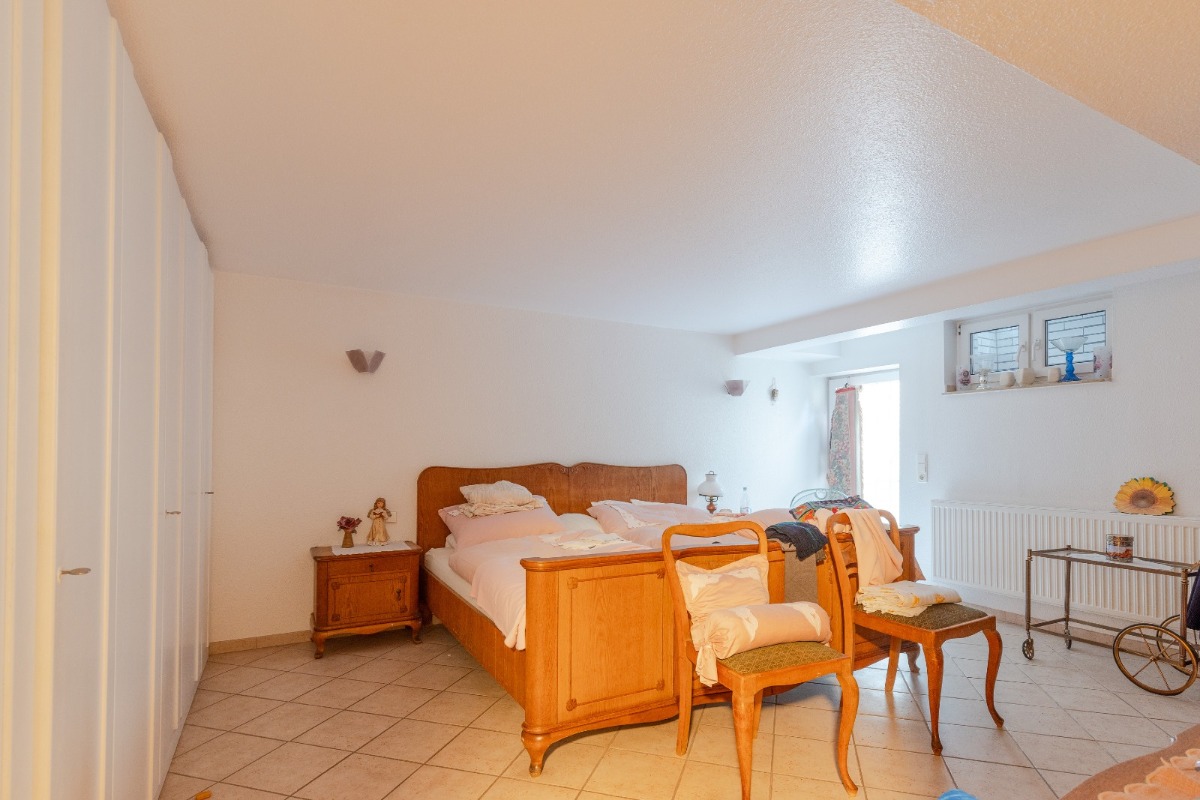 Schlafzimmer 1OG