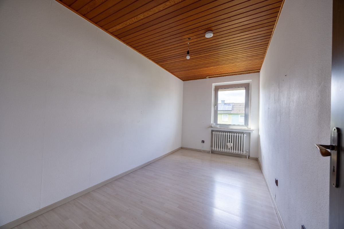 Kinderzimmer Nr. 2 oder Arbeitszimmer OG