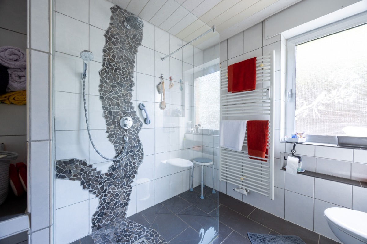 Badezimmer EG